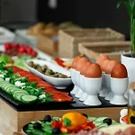 ベッド・アンド・ブレックファスト Center - Breakfast Included プーラ