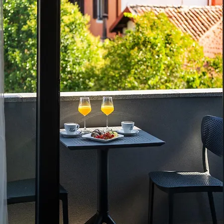 Center - Breakfast Included Bed & Breakfast Pula