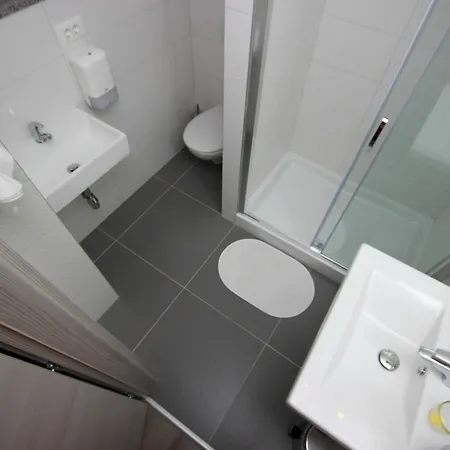 Bed and Breakfast Center With Free Parking Πούλα