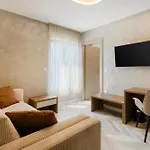 Bed and breakfast Center - Breakfast Included