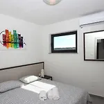 Bed and breakfast Center - Breakfast Included Pula