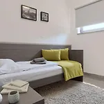 Pula City Center Accommodation - Breakfast Included Bed & Breakfast Pula