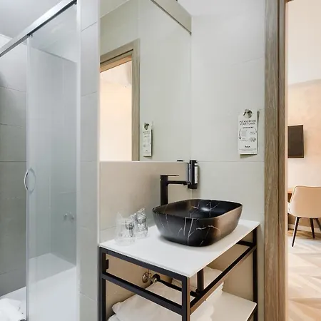 Center With Free Parking