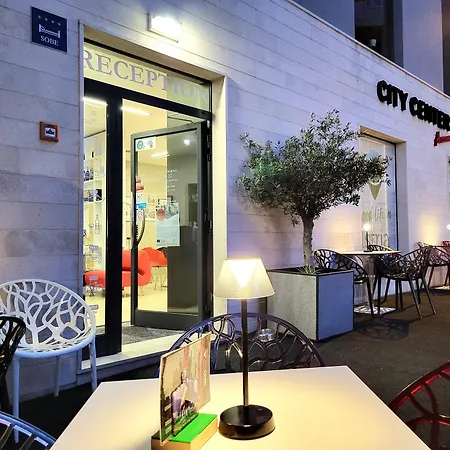 Frühstückspension Bed & Breakfast - Pula City Center Accommodation Pula