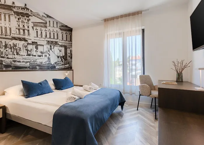 Pula City Center Accommodation - Breakfast Included