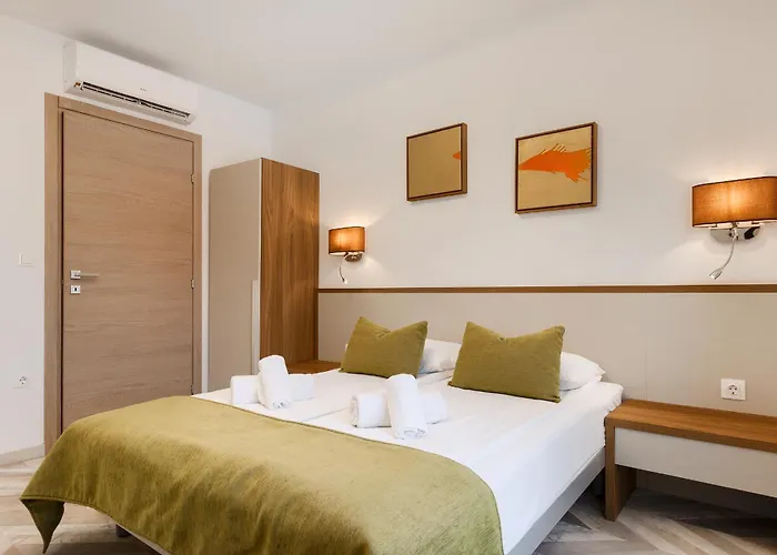 Pula City Center Accommodation - Breakfast Included Bed & Breakfast 4*