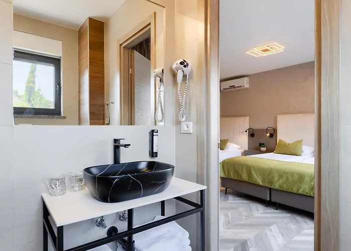 Pula City Center Accommodation - Breakfast Included Bed & Breakfast 4*