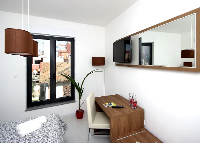 Pula City Center Accommodation - Breakfast Included 4*