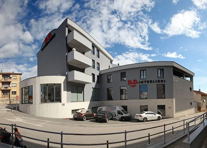 Bed and Breakfast Center - Breakfast Included Πούλα