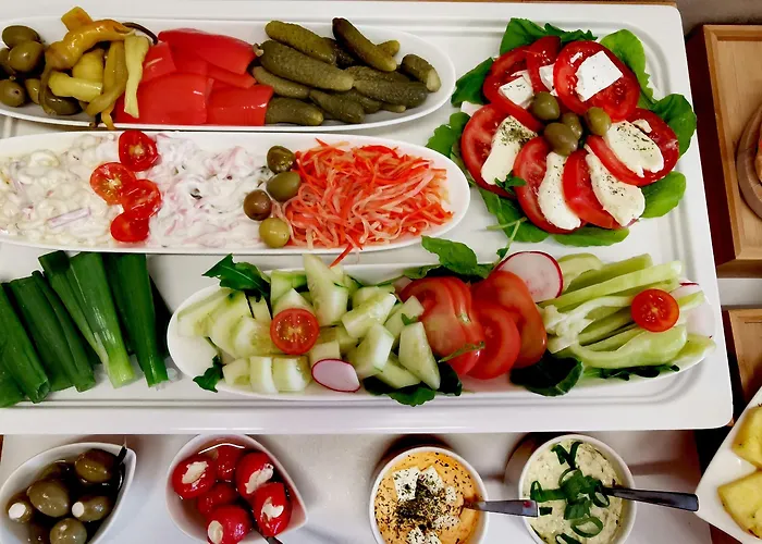 Center - Breakfast Included Πούλα