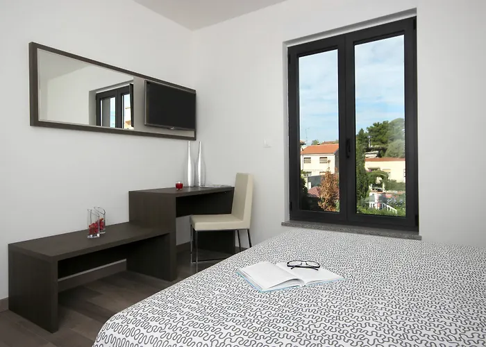 Center - Breakfast Included Bed and breakfast